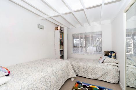 Photo of property in 2 Tahi Road, Paraparaumu Beach, Paraparaumu, 5032