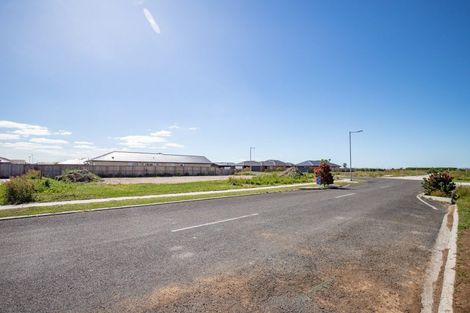 Photo of property in 3 Mcwatters Drive, Ngatea, 3503