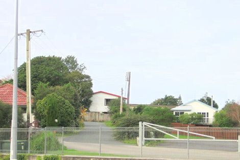 Photo of property in 2/237 Hibiscus Coast Highway, Red Beach, 0932