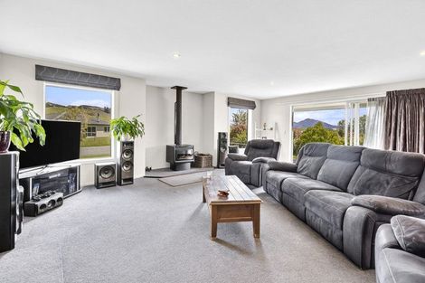 Photo of property in 1 Criffel Place, Luggate, Cromwell, 9383