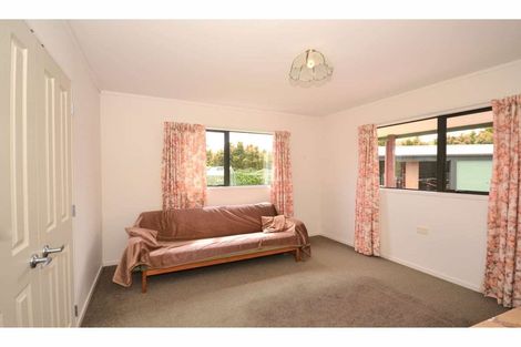 Photo of property in 68 Wiroa Road, Kerikeri, 0293