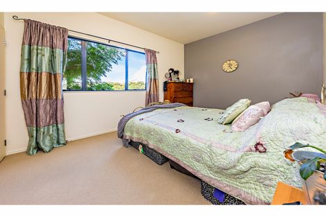 Photo of property in 5s Dryden Place, Mount Wellington, Auckland, 1051