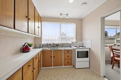 Photo of property in 10a Chilman Street, Strandon, New Plymouth, 4312