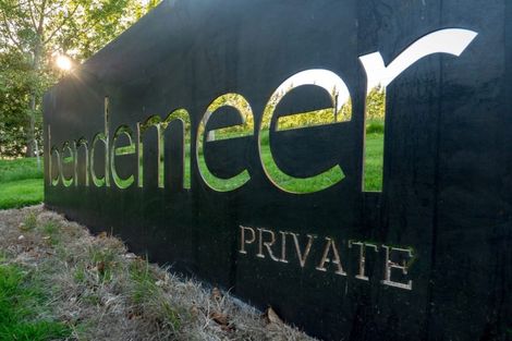 Photo of property in 12 Bendemeer Lane, Lake Hayes, Queenstown, 9371