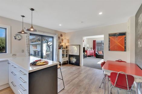 Photo of property in 19 Wallace Street, Bryndwr, Christchurch, 8053