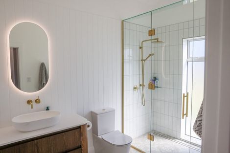 Photo of property in 1312 Devon Road, Brixton, Waitara, 4382