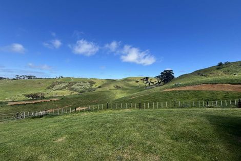 Photo of property in 50 Binns Road, Karioitahi, Waiuku, 2683