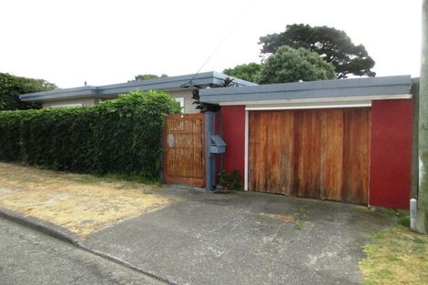 Photo of property in 48 Dale Road, Raumati South, Paraparaumu, 5032