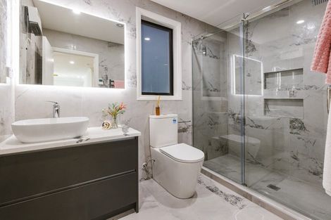 Photo of property in 28 Catalina Avenue, Rosehill, Papakura, 2113