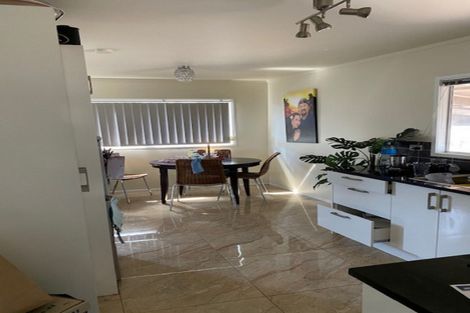 Photo of property in 13 Ravenna Way, Clover Park, Auckland, 2023