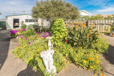 Photo of property in 250 Cornfoot Street, Castlecliff, Whanganui, 4501