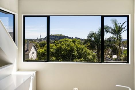 Photo of property in 18 Landscape Road, Mount Eden, Auckland, 1024