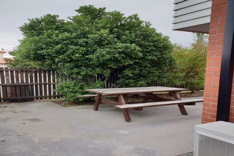 Photo of property in 52b Division Street, Riccarton, Christchurch, 8041