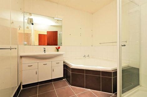 Photo of property in 3/700 Duke Street, Mahora, Hastings, 4120