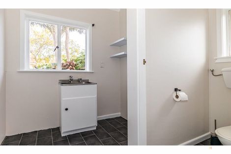 Photo of property in 6 Michael Street, Waimate, 7924