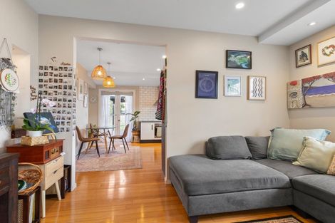 Photo of property in 6 Vance Street, Shannon, 4821