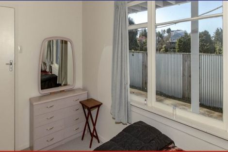 Photo of property in 14 Guys Hill Road, Hospital Hill, Napier, 4110