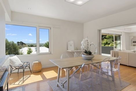 Photo of property in 50 Dyers Pass Road, Cashmere, Christchurch, 8022