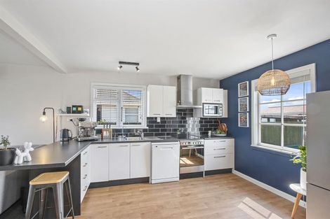 Photo of property in 63 Tauiwi Crescent, Hei Hei, Christchurch, 8042