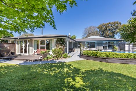 Photo of property in 6 Stanbury Avenue, Somerfield, Christchurch, 8024