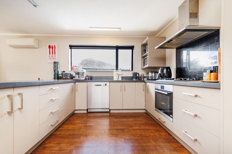 Photo of property in 348 Ruahine Street, Terrace End, Palmerston North, 4410