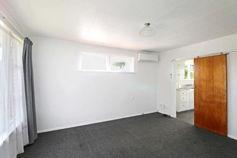 Photo of property in 1/548 Fergusson Drive, Trentham, Upper Hutt, 5018