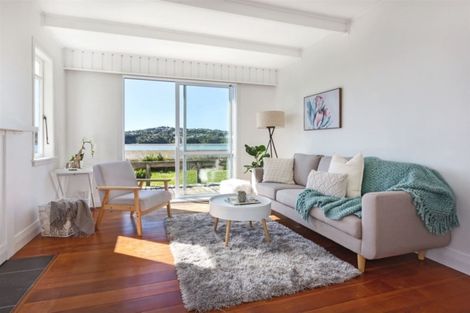 Photo of property in 57-59 Seaview Road, Paremata, Porirua, 5024