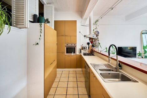 Photo of property in Palazzo, 2/42 Vivian Street, Te Aro, Wellington, 6011