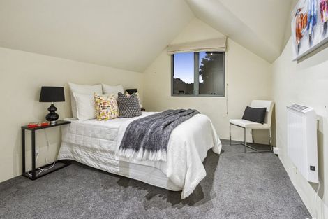 Photo of property in 4 Monkton Close, Greenhithe, Auckland, 0632