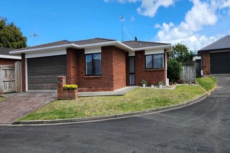 Photo of property in 1 Loader Place, Tawhero, Whanganui, 4501