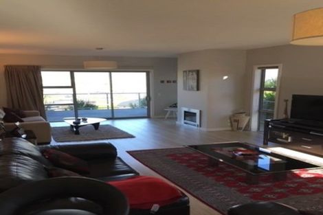 Photo of property in 14 Heemskerck Place, Britannia Heights, Nelson, 7010