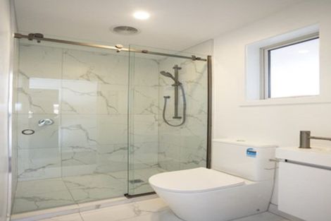 Photo of property in 42 Waimairi Road, Upper Riccarton, Christchurch, 8041