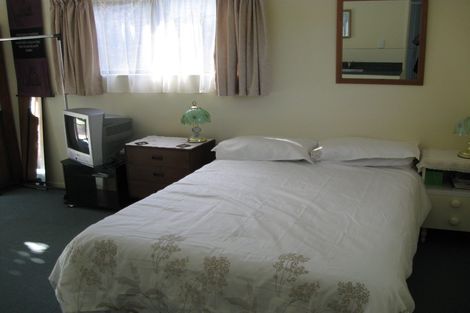 Photo of property in 17 Beech Court, Welcome Bay, Tauranga, 3175