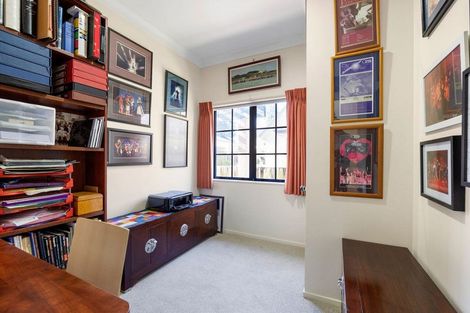 Photo of property in 37 Princes Street, Cambridge, 3434