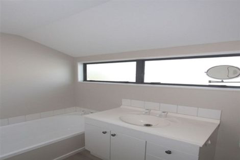 Photo of property in 2/56 London Street, Richmond, Christchurch, 8013