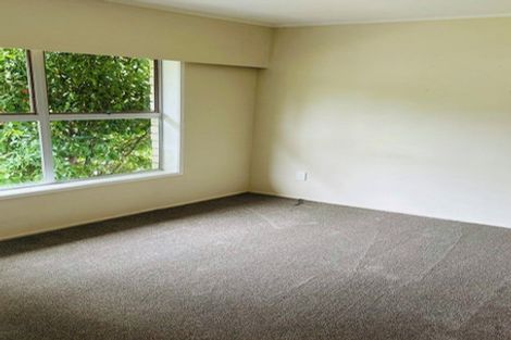 Photo of property in 12 Coubray Place, Botany Downs, Auckland, 2010