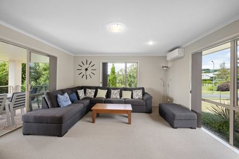 Photo of property in 3 Linden Place, Matipo Heights, Rotorua, 3015