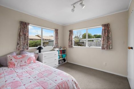 Photo of property in 9 Cromwell Drive, Fitzroy, Hamilton, 3206