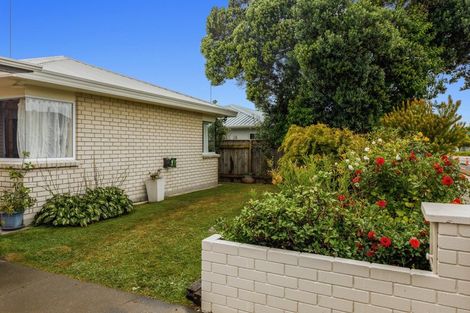 Photo of property in 2/80 James Street, Whakatane, 3120