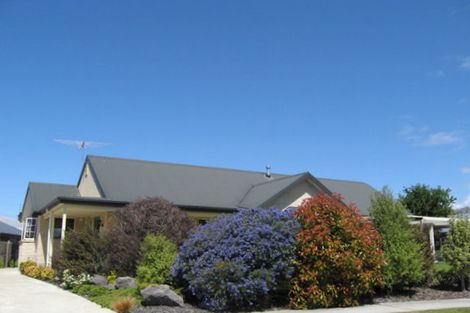 Photo of property in 13 The Stables, Woodend, 7610