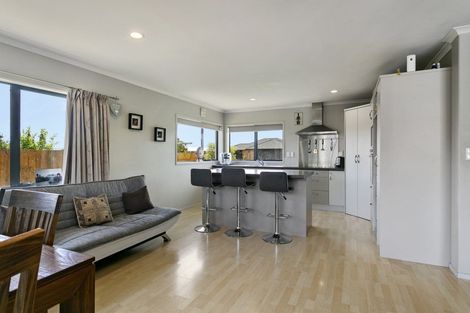 Photo of property in 23 Brompton Close, Richmond Heights, Taupo, 3330