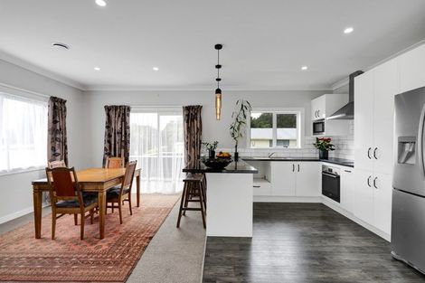 Photo of property in 6 Whitcombe Terrace, Midhirst, Stratford, 4394