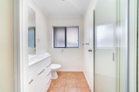 Photo of property in 335 Mahia Road, Weymouth, Auckland, 2103