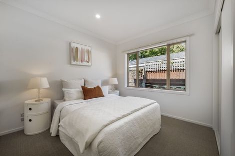 Photo of property in 15 Solway Avenue, Ilam, Christchurch, 8041