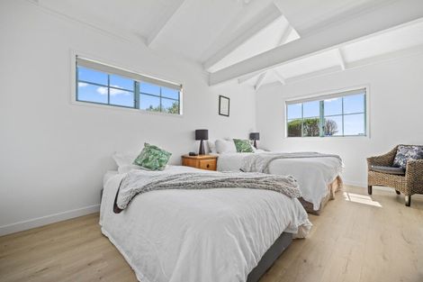 Photo of property in 806 Cove Road, Waipu, 0582