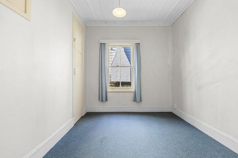 Photo of property in 58 Morley Street, New Plymouth, 4310