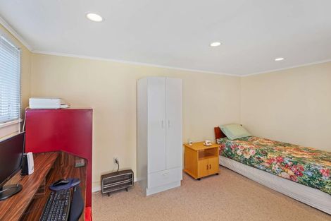Photo of property in 7 Kent Crescent, Awapuni, Palmerston North, 4412