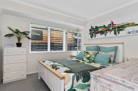 Photo of property in 6 Palm Court, Mount Maunganui, 3116