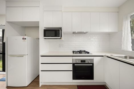 Photo of property in 14d Volante Avenue, Wattle Downs, Auckland, 2103