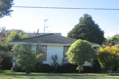 Photo of property in 201 Mazengarb Road, Paraparaumu, 5032